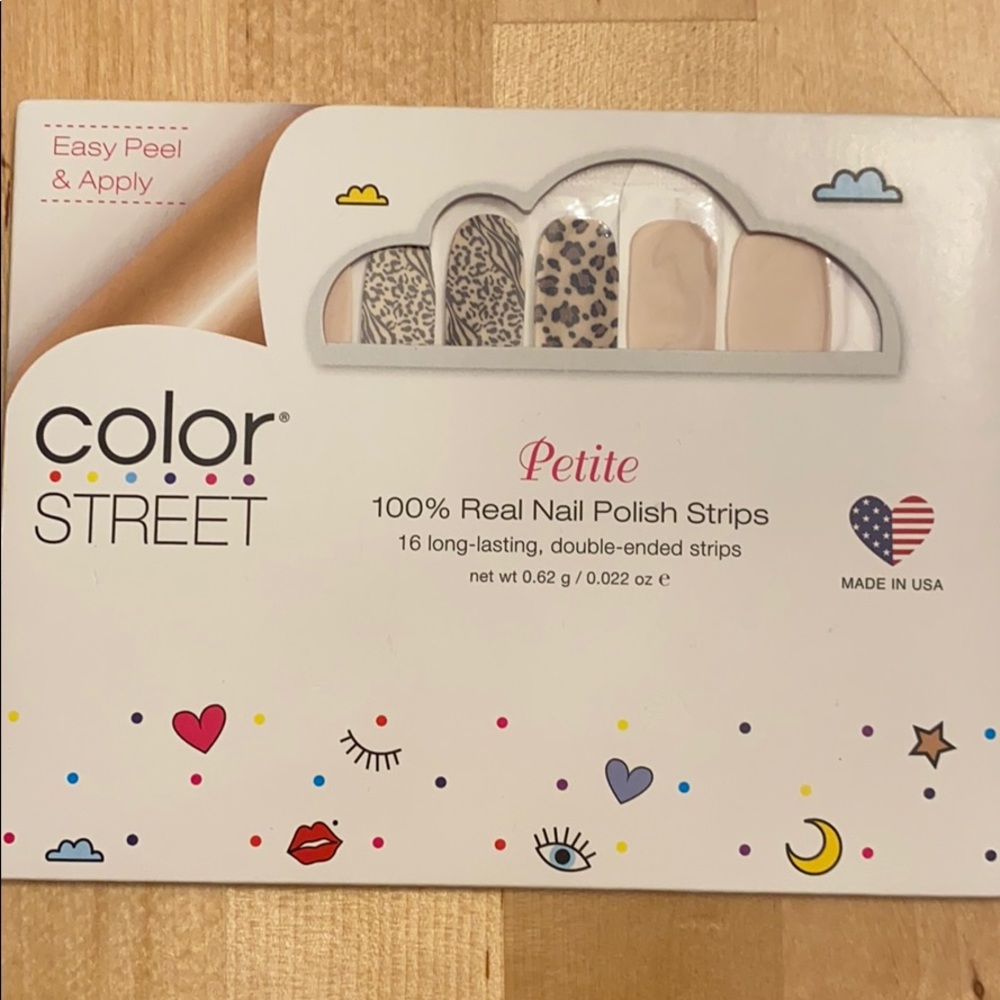 Color Street Petite Take Meowt Nail Strips